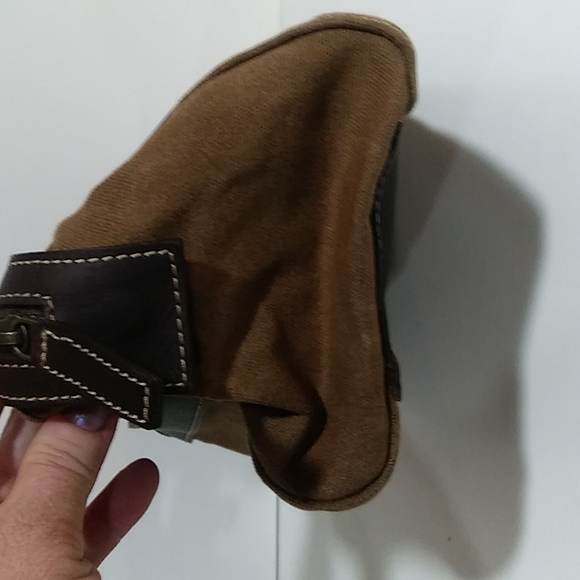 Bayfield Bags waxed canvas and leather toiletry bag - Picture 8 of 10